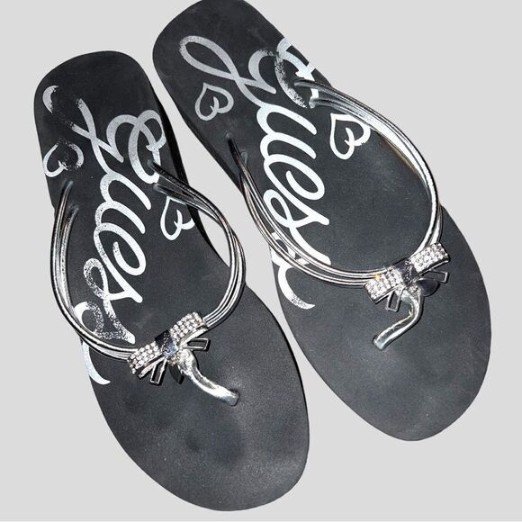 Guess black foam sandals! Euc! Cute silver sparkle charm on front! - Picture 1 of 8
